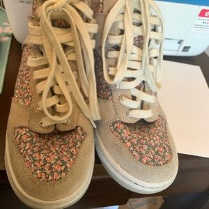Steve Madden Floral Suede Wedge Sneakers